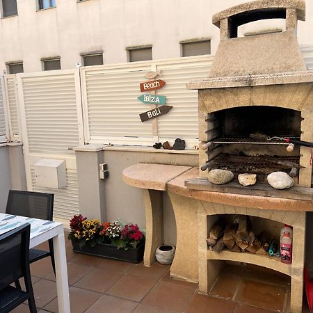 Cozy Beach House With Pool & Bbq Кубеляс Екстер'єр фото